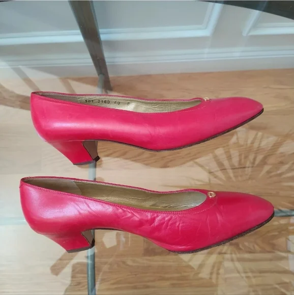 Vintage Gucci Kitten Heels Red Pump Retro Y2K Women's 40B